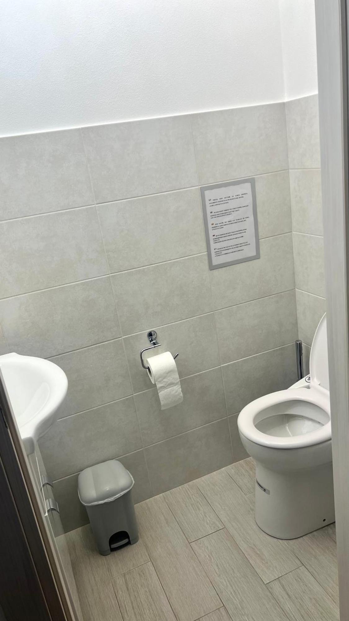 Juliet N - Rental Rooms Verona Luaran gambar