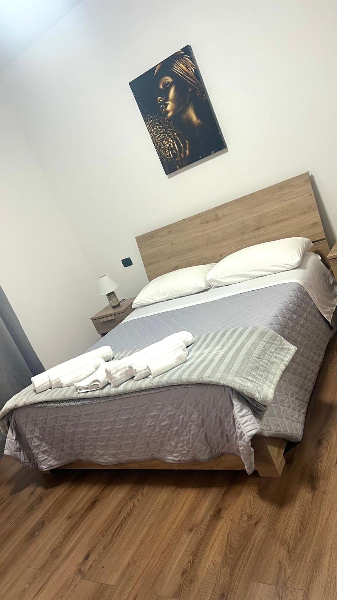 Juliet N - Rental Rooms Verona Luaran gambar